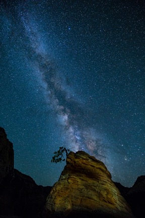 Milky Way over Zion © David Akoubian