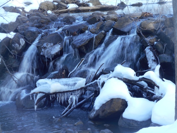 © Louise Luger, Frozen Waterfal, Staten Island, NYC